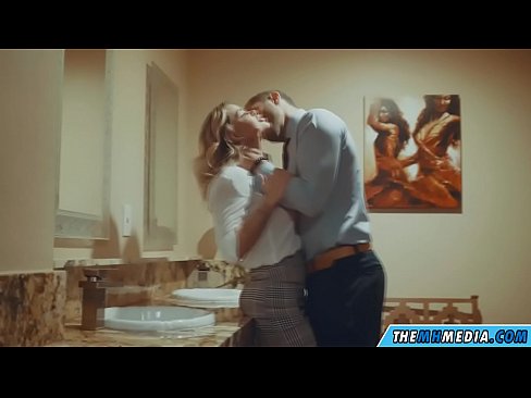 ❤️ 當一個豐滿的金發女郎在公共廁所引誘你時 ️❌ 優質色情 在我們這裡 zh-tw.massagecenter-yalta.ru